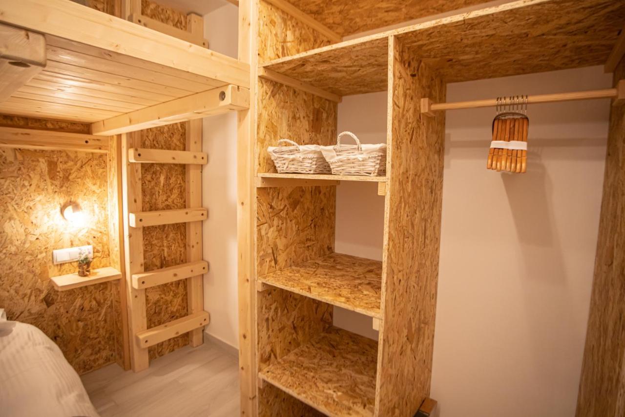 Sunset Apartment *